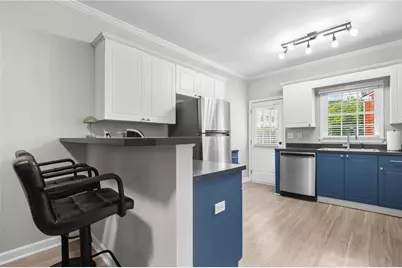 3675 Peachtree Road NE #45, Atlanta, GA 30319 - Photo 10