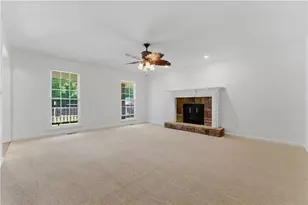 125 W Chestnut Way, Dallas, GA 30132 - Photo 10