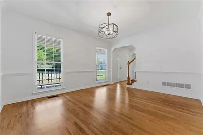 125 W Chestnut Way, Dallas, GA 30132 - Photo 4