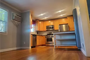 1042 NE Saint Charles Ave NE, Atlanta, GA 30306 - Photo 6