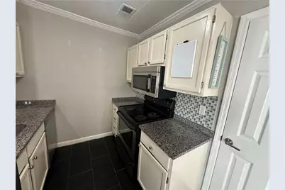 220 Chads Ford Way, Roswell, GA 30076 - Photo 4
