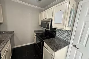 220 Chads Ford Way, Roswell, GA 30076 - Photo 4