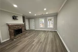 220 Chads Ford Way, Roswell, GA 30076 - Photo 2