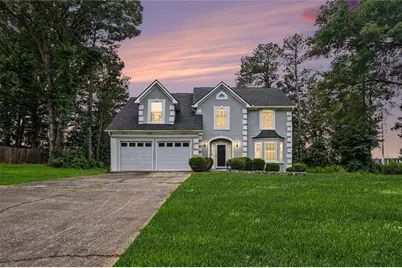 10043 Clearwater Trail, Jonesboro, GA 30238 - Photo 2