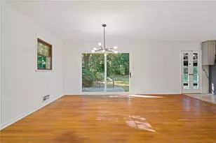 3513 Eaglerock Dr, Atlanta, GA 30340 - Photo 6