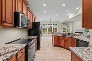 130 Oakhurst Terrace NE, Calhoun, GA 30701 - Photo 12