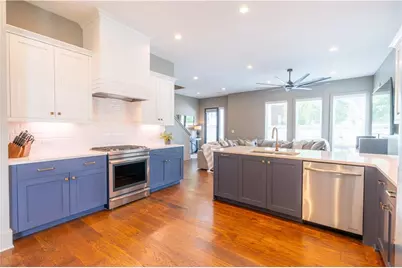 6405 Halcyon Way, Alpharetta, GA 30005 - Photo 2
