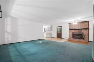 129 Diane Dr, Griffin, GA 30223 - Photo 4