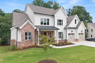 1017 Hartwell Crossing, Gainesville, GA 30501 - Photo 2