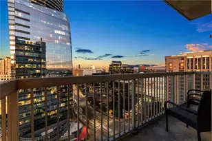 3324 Peachtree Rd NE, Atlanta, GA 30326 - Photo 4