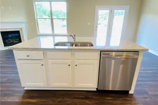 3681 Prospect Point Dr, Oakwood, GA 30567 - Photo 12