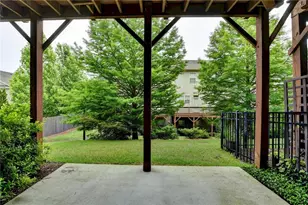 2154 Prestwick Ct, Atlanta, GA 30319 - Photo 22