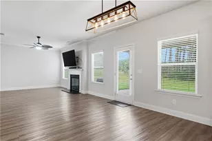61 N Village Cir, Rydal, GA 30171 - Photo 14