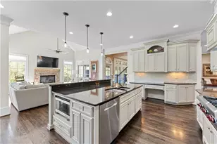 452 Meadow Watch Ln, Atlanta, GA 30350 - Photo 20