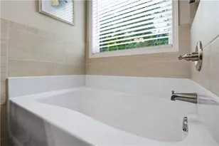 2453 Quay Ridge, Lawrenceville, GA 30044 - Photo 16