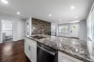 70 Chappell Rd, Atlanta, GA 30314 - Photo 12