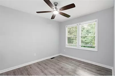 467 Park Valley Drive NW, Atlanta, GA 30318 - Photo 10