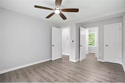 467 Park Valley Drive NW, Atlanta, GA 30318 - Photo 8