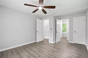 467 Park Valley Dr NW, Atlanta, GA 30318 - Photo 8