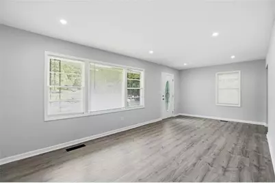 467 Park Valley Drive NW, Atlanta, GA 30318 - Photo 4