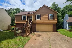 4371 Yellow Rose Dr, Austell, GA 30106 - Photo 2