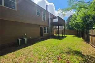 4371 Yellow Rose Dr, Austell, GA 30106 - Photo 4