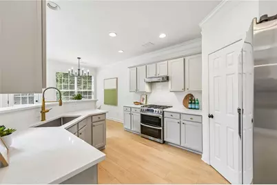 2756 Staunton Drive, Duluth, GA 30097 - Photo 8