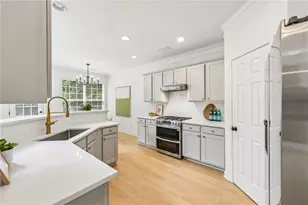 2756 Staunton Dr, Duluth, GA 30097 - Photo 8