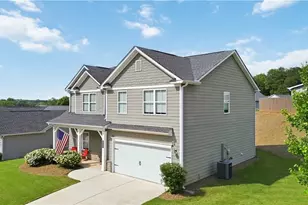 234 Stonecreek Bnd, Monroe, GA 30655 - Photo 2