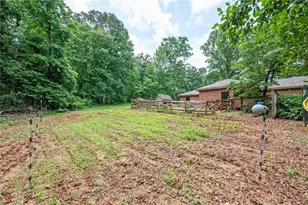 801 Buford Carey Rd, Hull, GA 30646 - Photo 10
