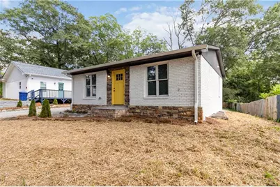 91 N Williamson Street, Winder, GA 30680 - Photo 1