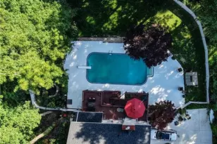 927 Lerose Ct NE, Marietta, GA 30068 - Photo 2