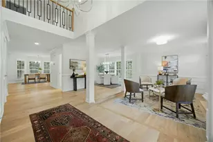 1390 Tennis Ct Pl, Roswell, GA 30075 - Photo 2