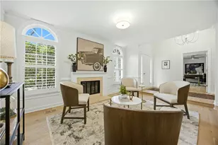 1390 Tennis Ct Pl, Roswell, GA 30075 - Photo 4