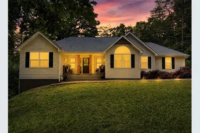 227 Clarkesville Heights Dr, Clarkesville, GA 30523 - Photo 2
