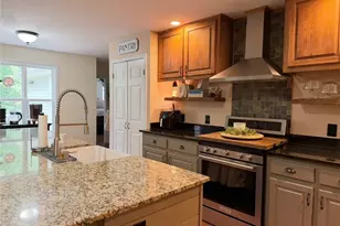 227 Clarkesville Heights Dr, Clarkesville, GA 30523 - Photo 10