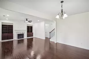 5770 Rialto Way, Cumming, GA 30040 - Photo 4