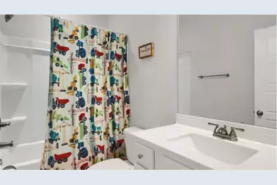 1563 Dover Creek Lane, Lawrenceville, GA 30045 - Photo 16