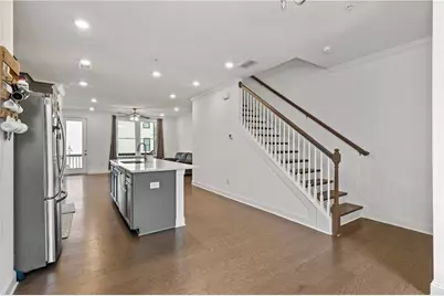 6562 Beacon Drive, Atlanta, GA 30328 - Photo 6