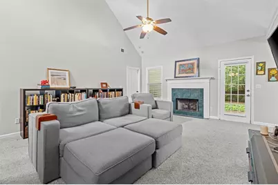 137 Pecan Crescent, Newnan, GA 30265 - Photo 6