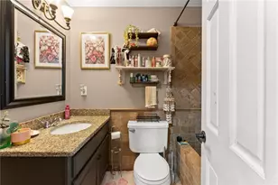 6610 Jessie Cir, Flowery Branch, GA 30542 - Photo 20