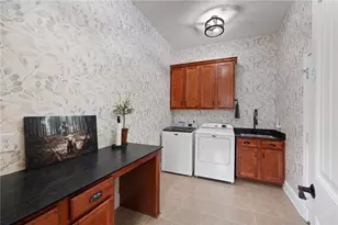 267 Somerset Cir, Woodstock, GA 30189 - Photo 16