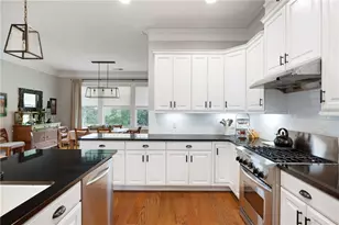 267 Somerset Cir, Woodstock, GA 30189 - Photo 28