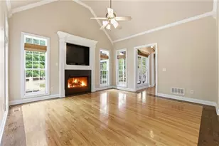 1085 Eagles Brooke Dr, Locust Grove, GA 30248 - Photo 12