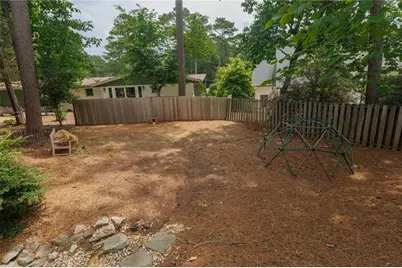 2933 Danbyshire Court NE, Atlanta, GA 30345 - Photo 54
