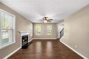 1370 Ling Dr, Austell, GA 30168 - Photo 10