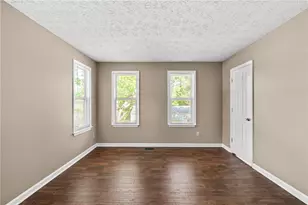 1370 Ling Dr, Austell, GA 30168 - Photo 18