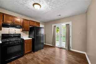 1370 Ling Dr, Austell, GA 30168 - Photo 14