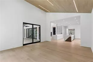 1000 Clementstone NE Dr, Atlanta, GA 30342 - Photo 24