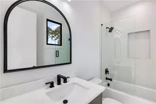 1000 Clementstone NE Dr, Atlanta, GA 30342 - Photo 48